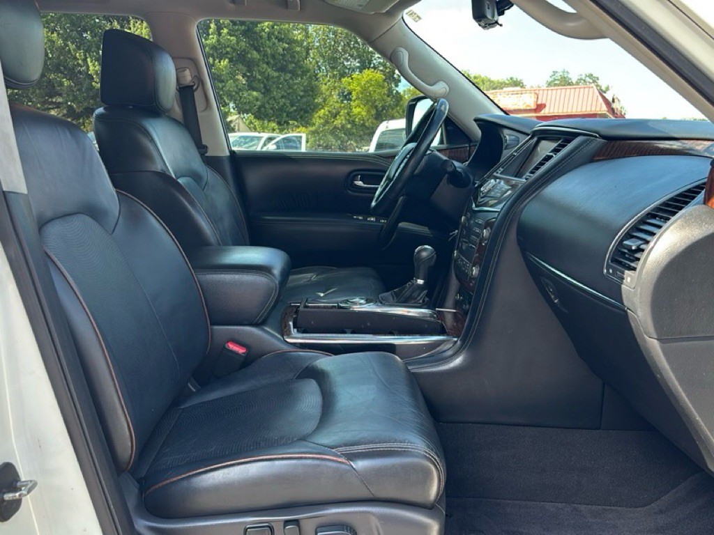 2018 Nissan Armada Image 25