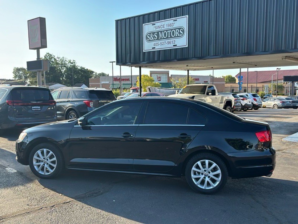 2013 Volkswagen Jetta Image 3