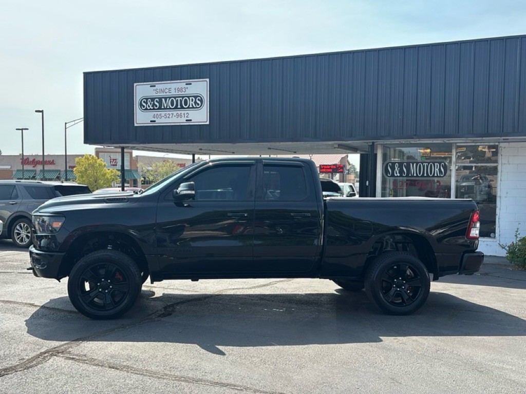 2021 RAM 1500 Image 2