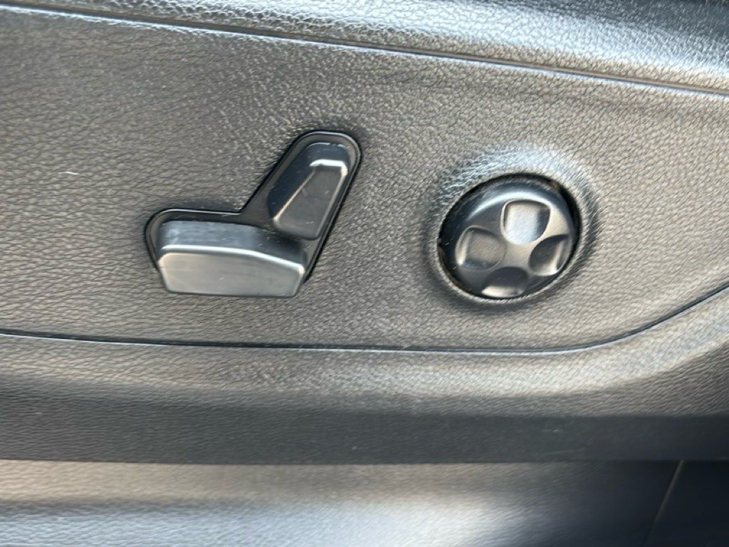 2021 RAM 1500 Image 10