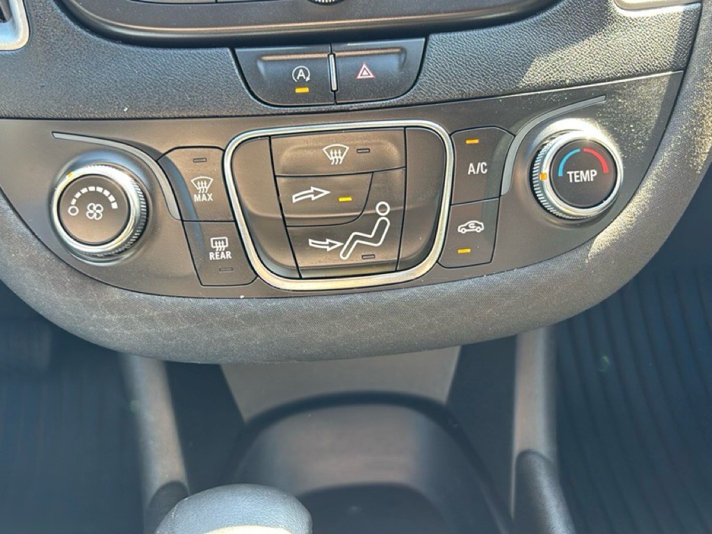 2021 Chevrolet Malibu Image 14