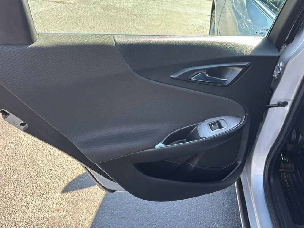 2021 Chevrolet Malibu Image 17