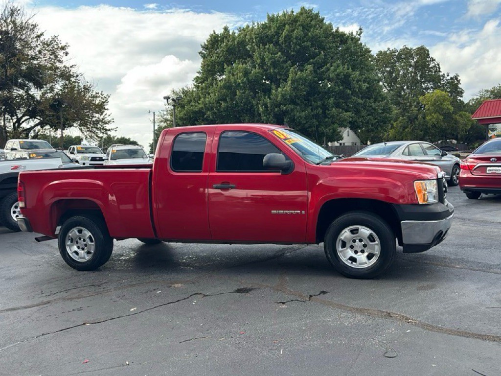 2008 GMC Sierra Image 67