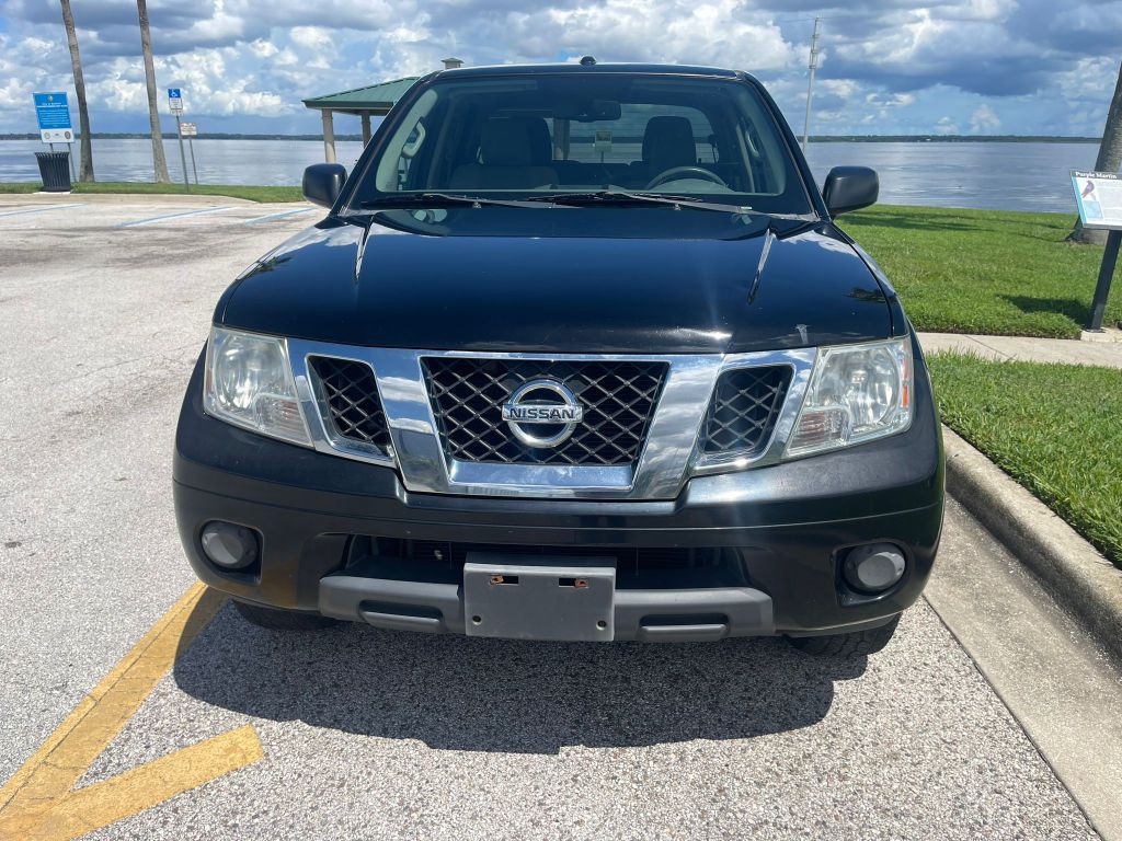 2012 Nissan Frontier Image 5