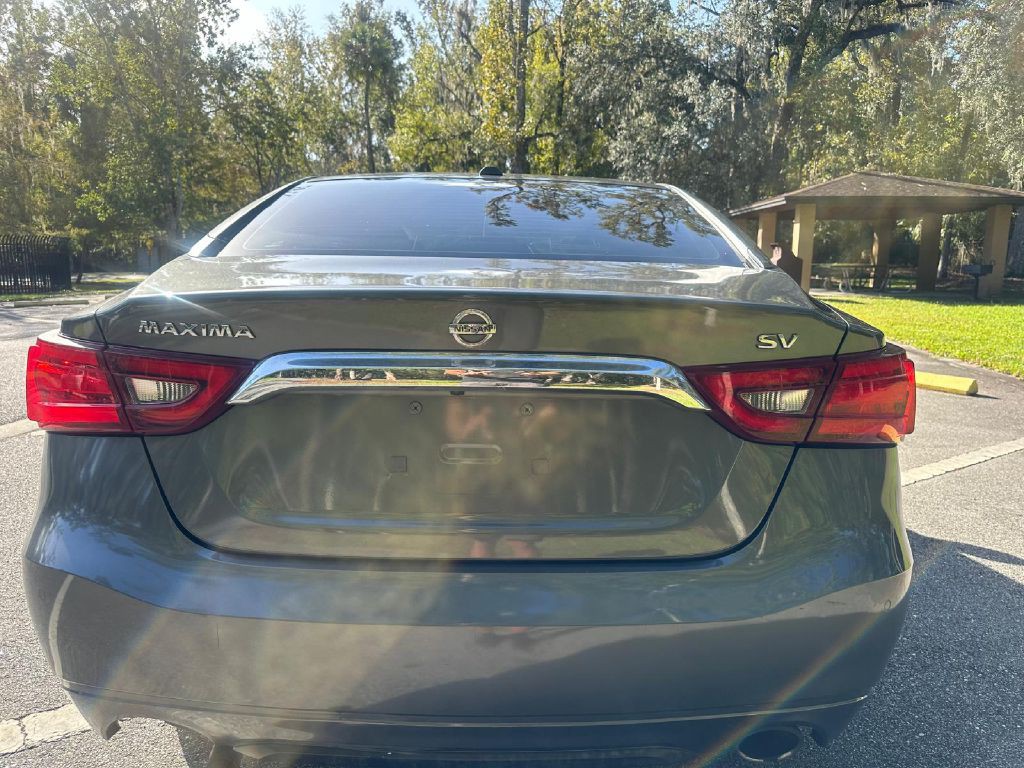 2017 Nissan Maxima Image 8