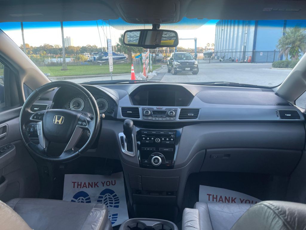 2011 Honda Odyssey Image 14