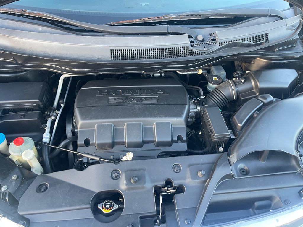 2011 Honda Odyssey Image 15