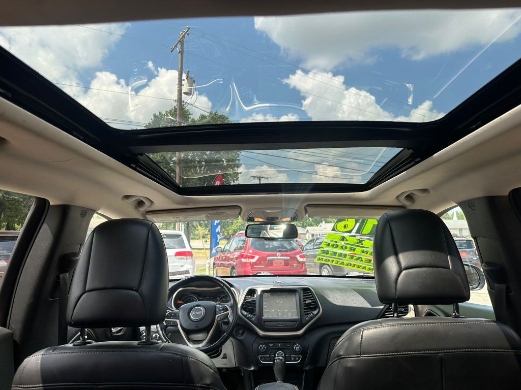 2016 Jeep Cherokee Image 6