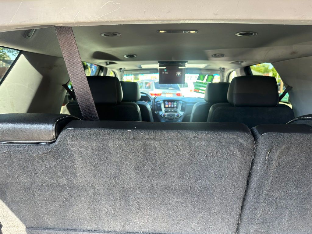 2017 Chevrolet Tahoe Image 5