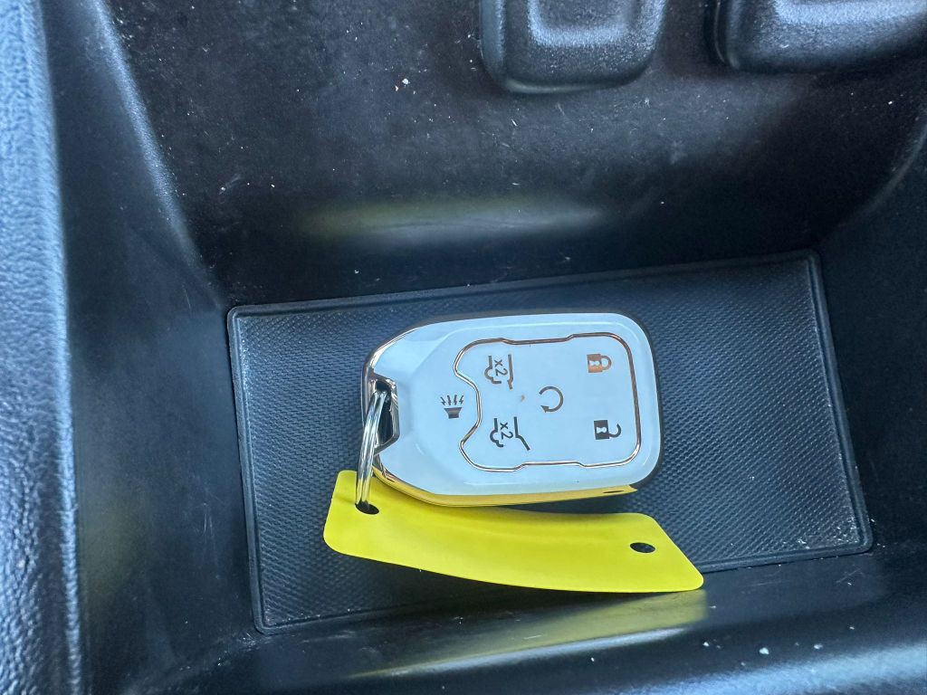 2017 Chevrolet Tahoe Image 13