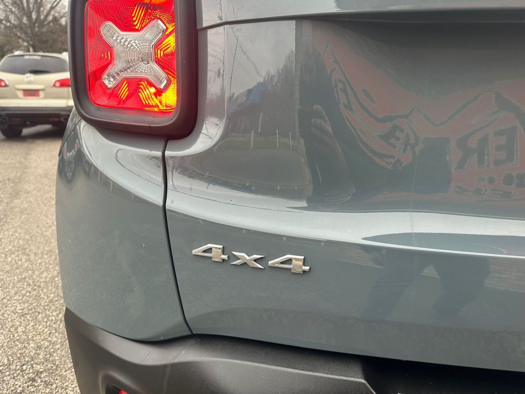 2017 Jeep Renegade Image 5