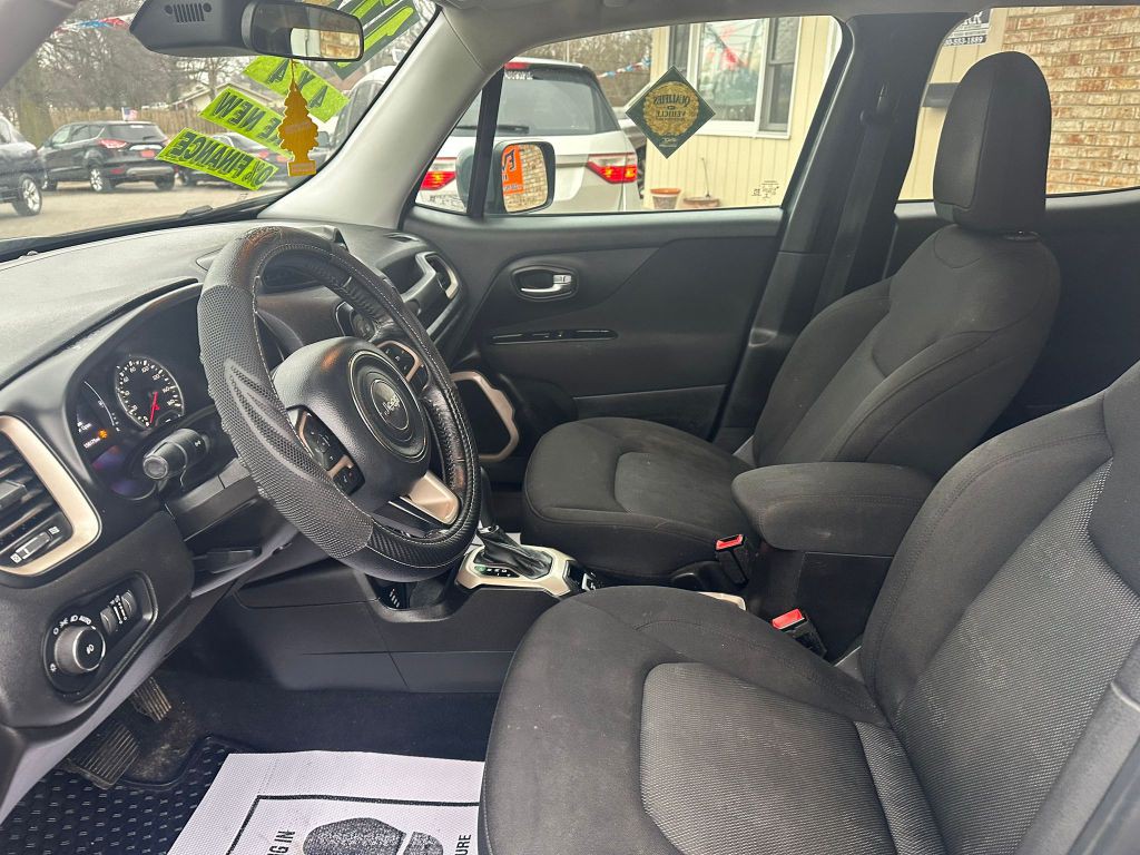 2017 Jeep Renegade Image 8