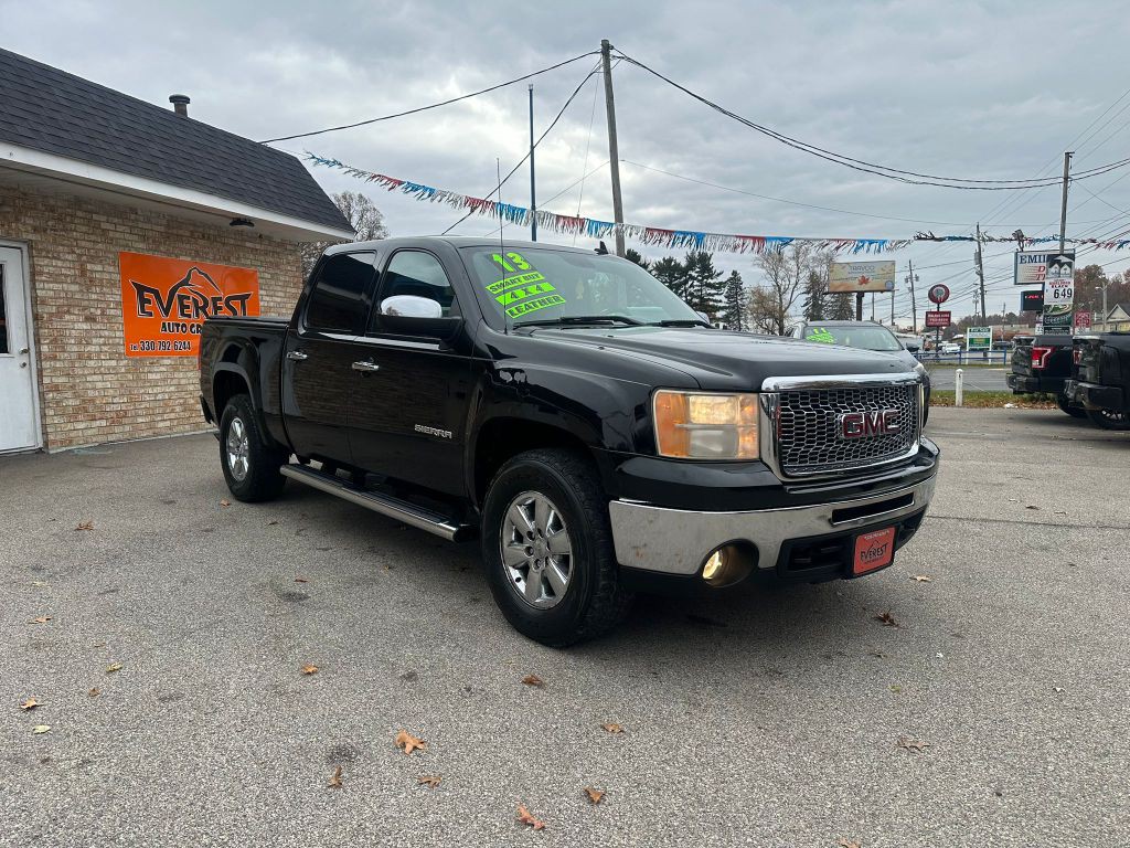 2013 GMC Sierra Image 2