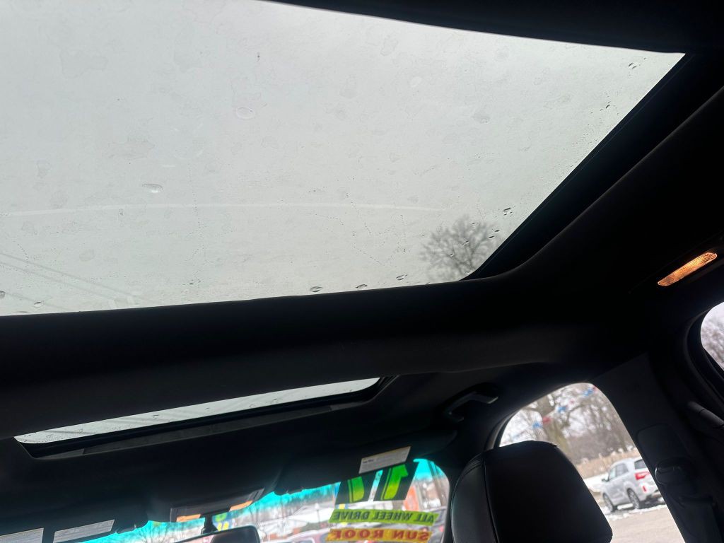 2017 Ford Explorer Image 9