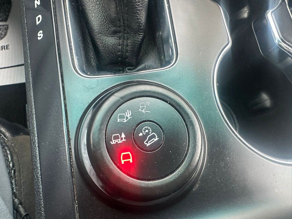 2017 Ford Explorer Image 15