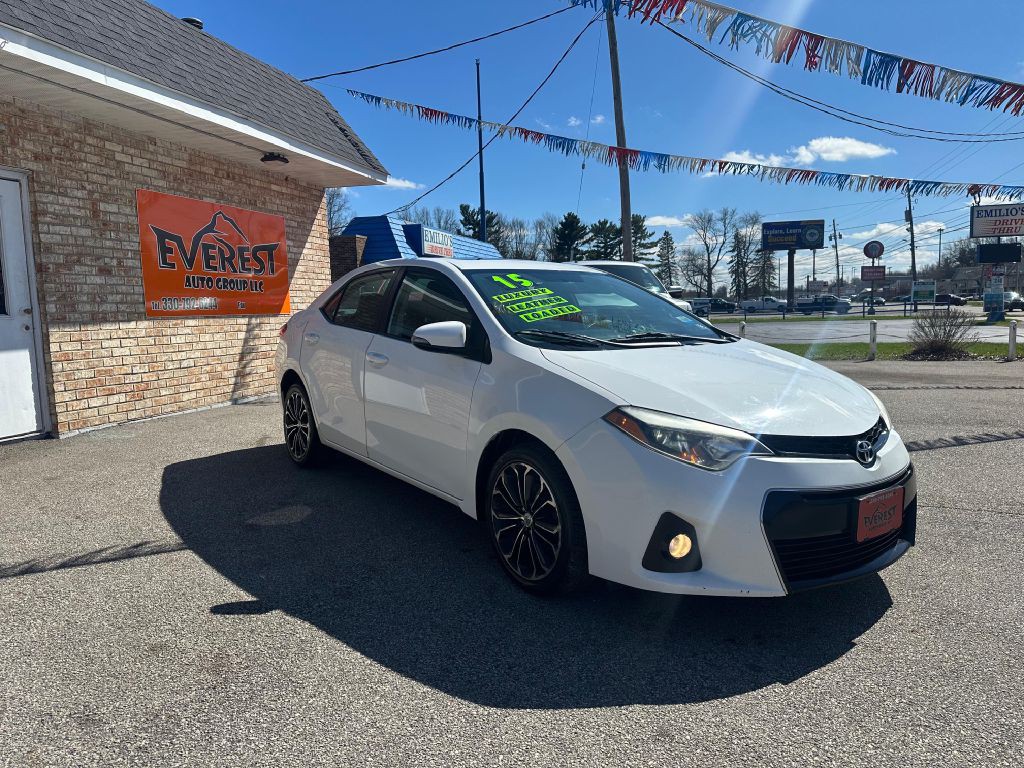 2015 Toyota Corolla Image 2