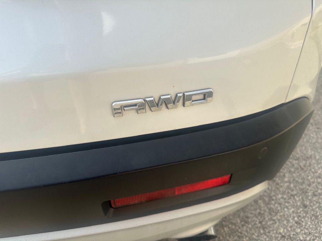 2017 GMC Acadia Image 5