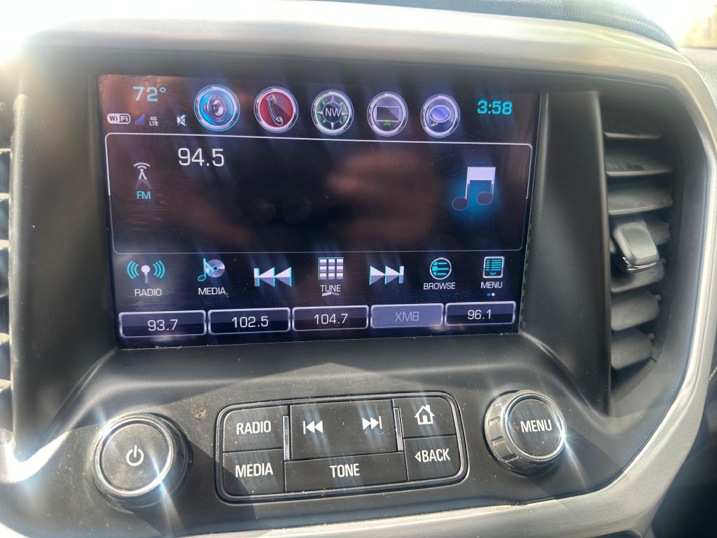 2017 GMC Acadia Image 14