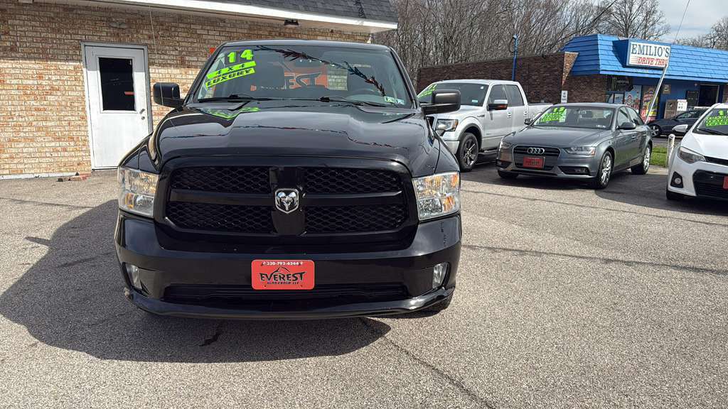 2014 RAM 1500 Image 2