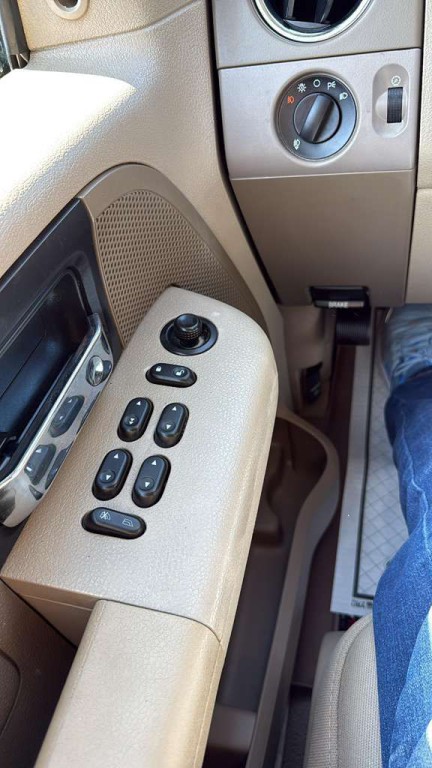 2007 Ford F-150 Image 23