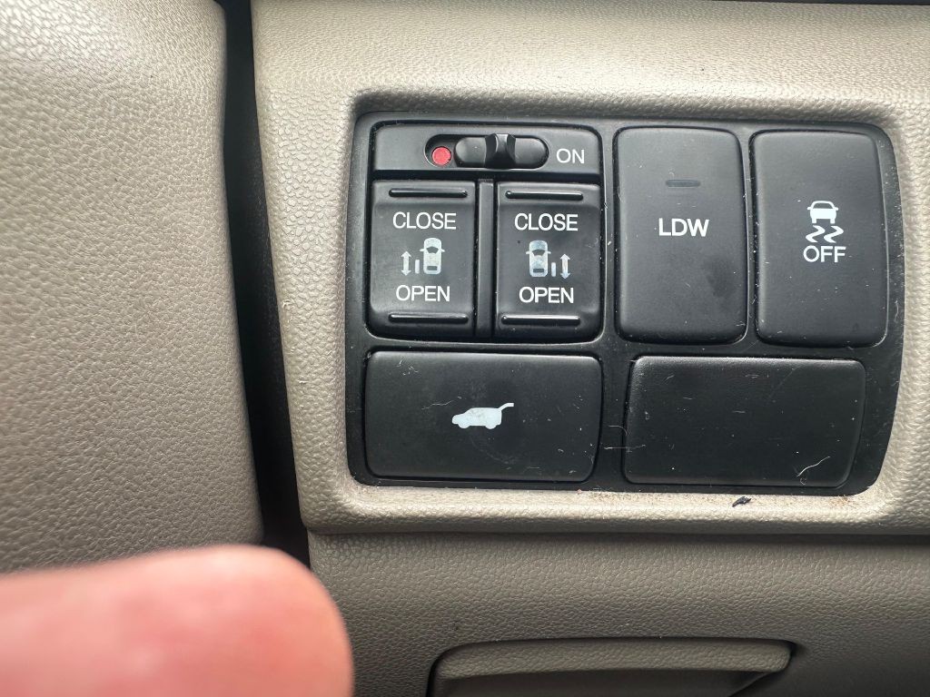 2014 Honda Odyssey Image 14