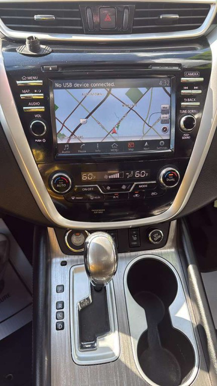 2015 Nissan Murano Image 11