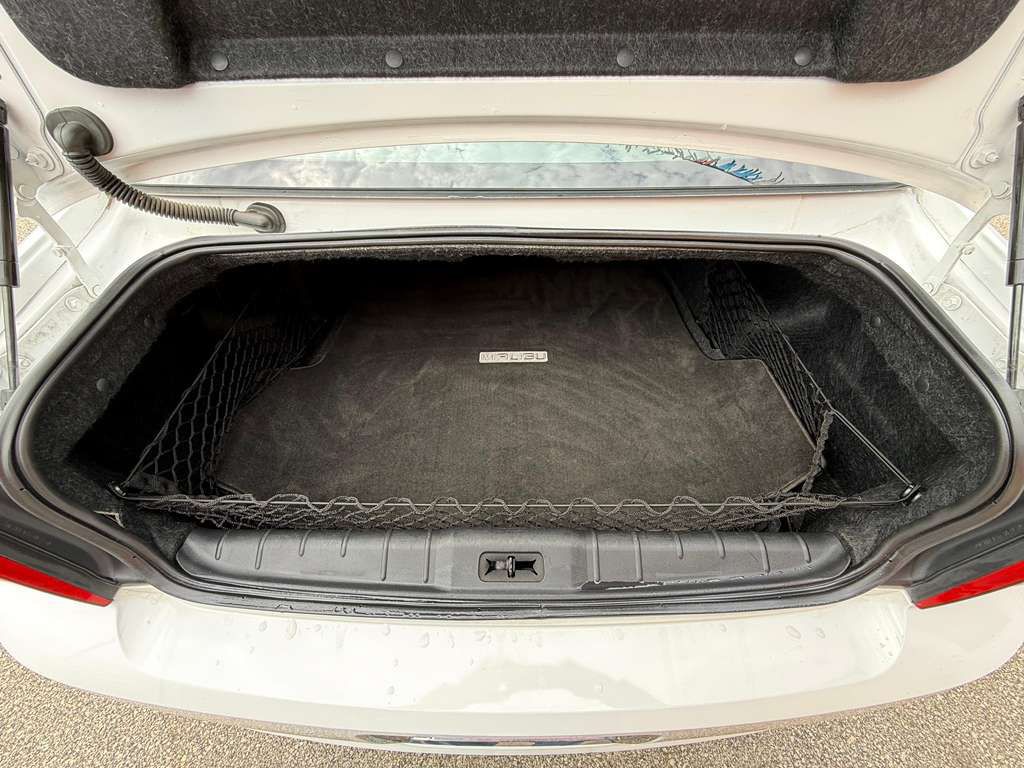 2009 Chevrolet Malibu Image 16
