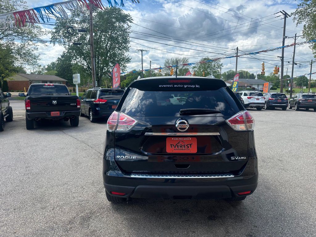 2016 Nissan Rogue Image 4