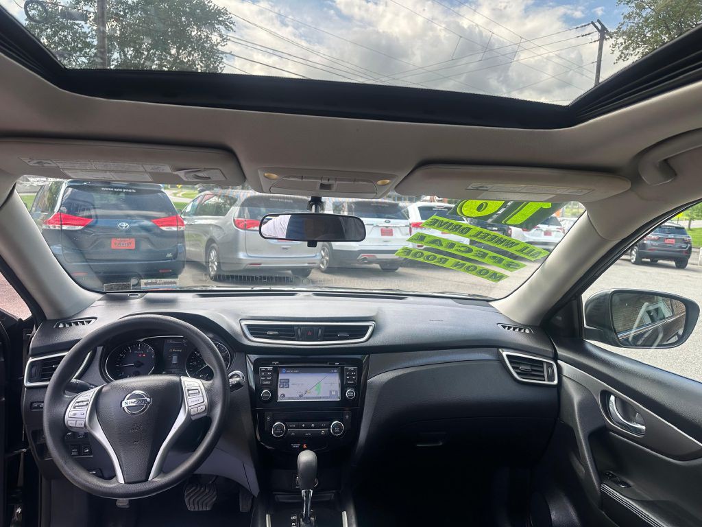 2016 Nissan Rogue Image 9