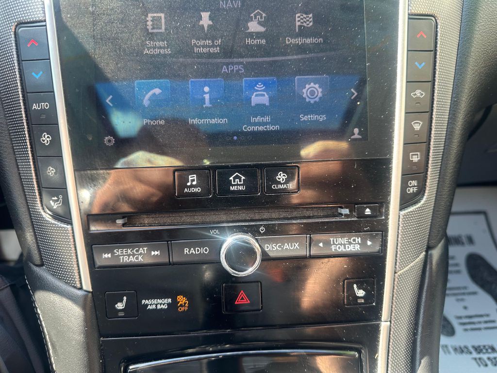 2015 INFINITI Q50 Image 14