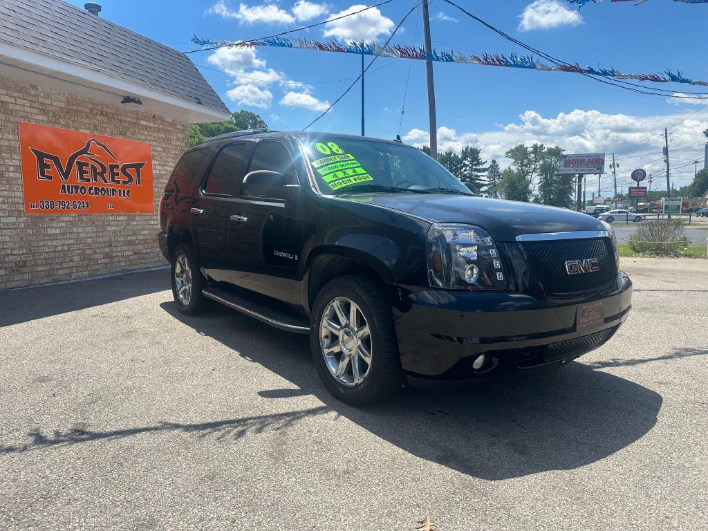 2008 GMC Yukon Image 2