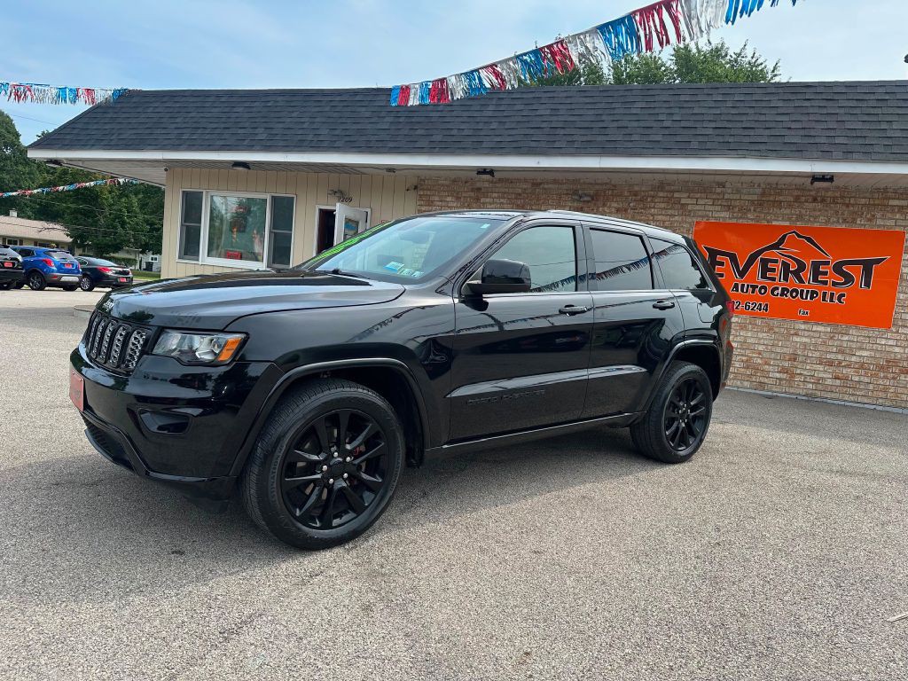 2017 Jeep Grand Cherokee Image 3