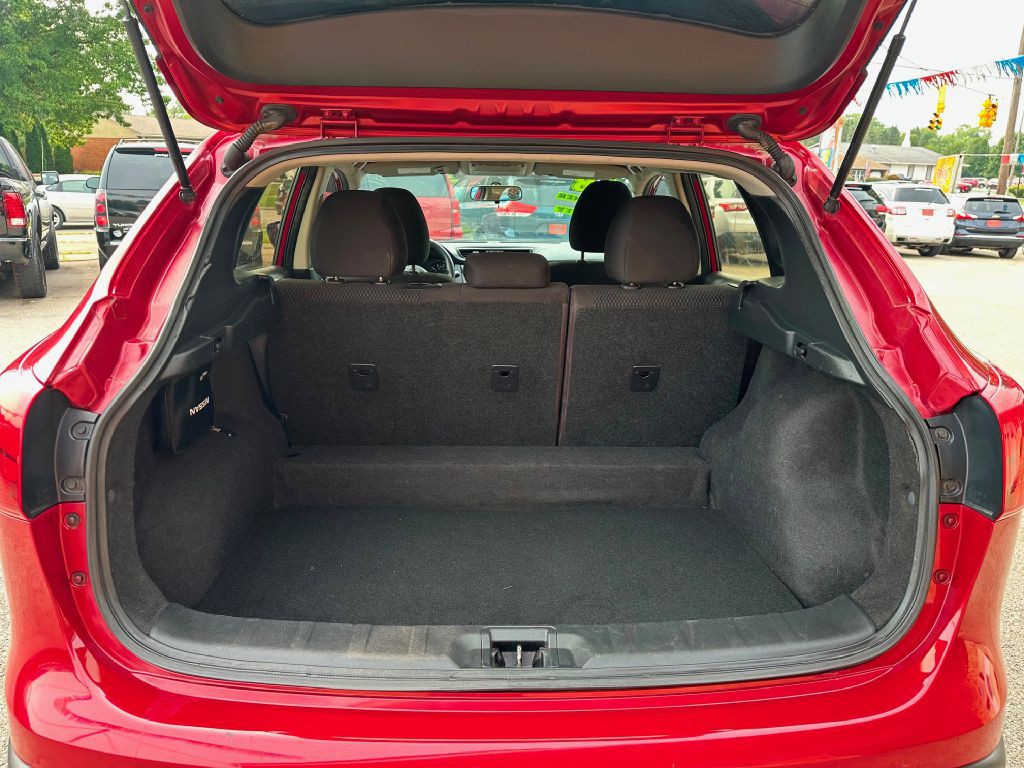 2018 Nissan Rogue Image 4