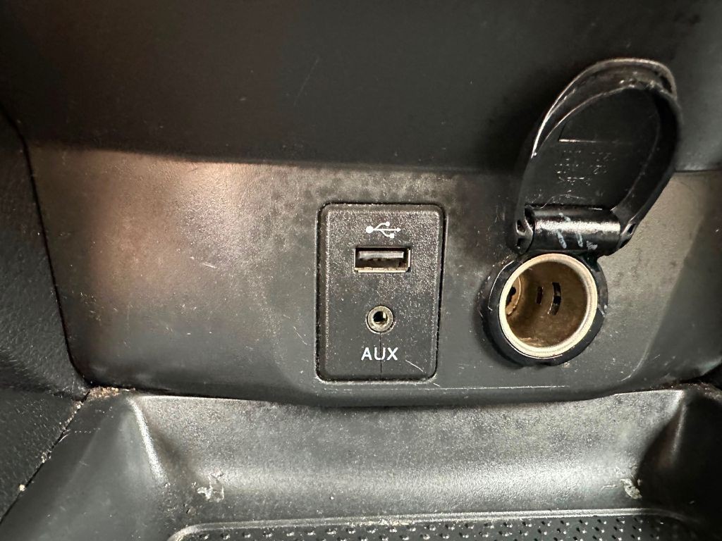 2018 Nissan Rogue Image 10