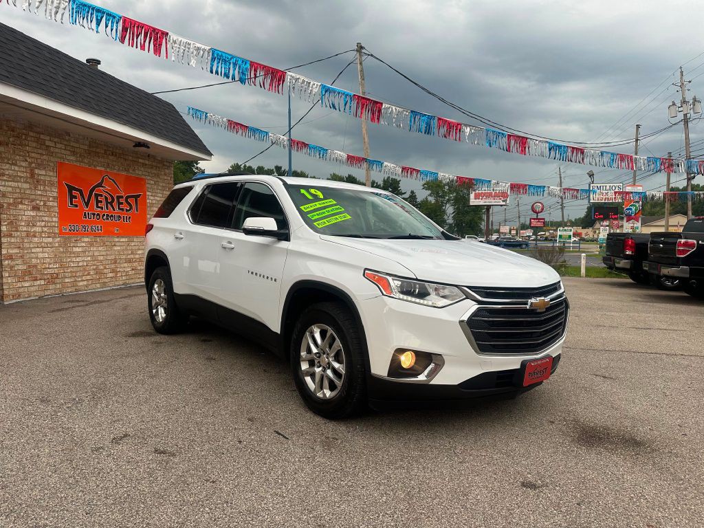 2019 Chevrolet Traverse Image 2