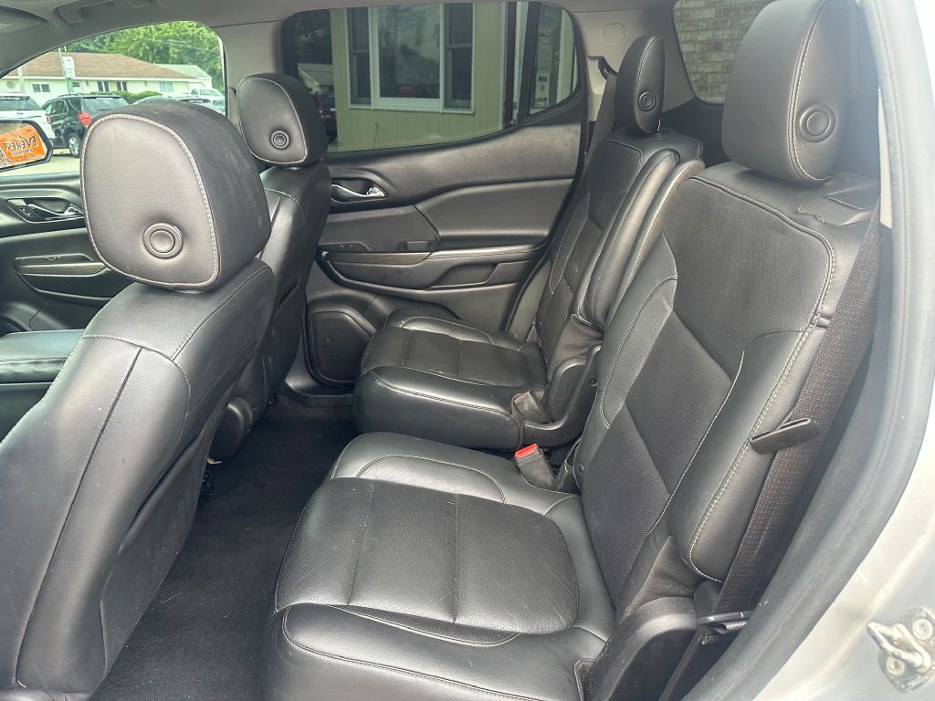 2018 GMC Acadia Image 7
