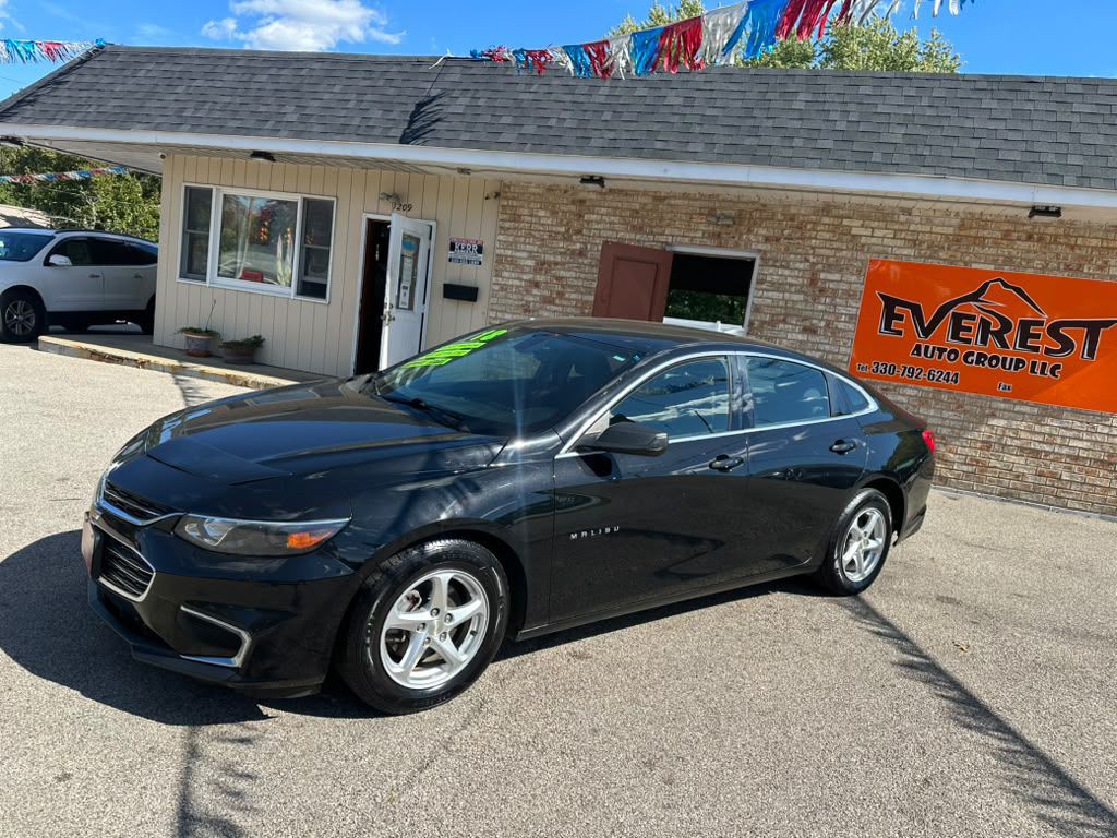 2018 Chevrolet Malibu Image 3