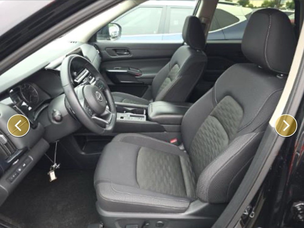 2016 Nissan Rogue Image 7
