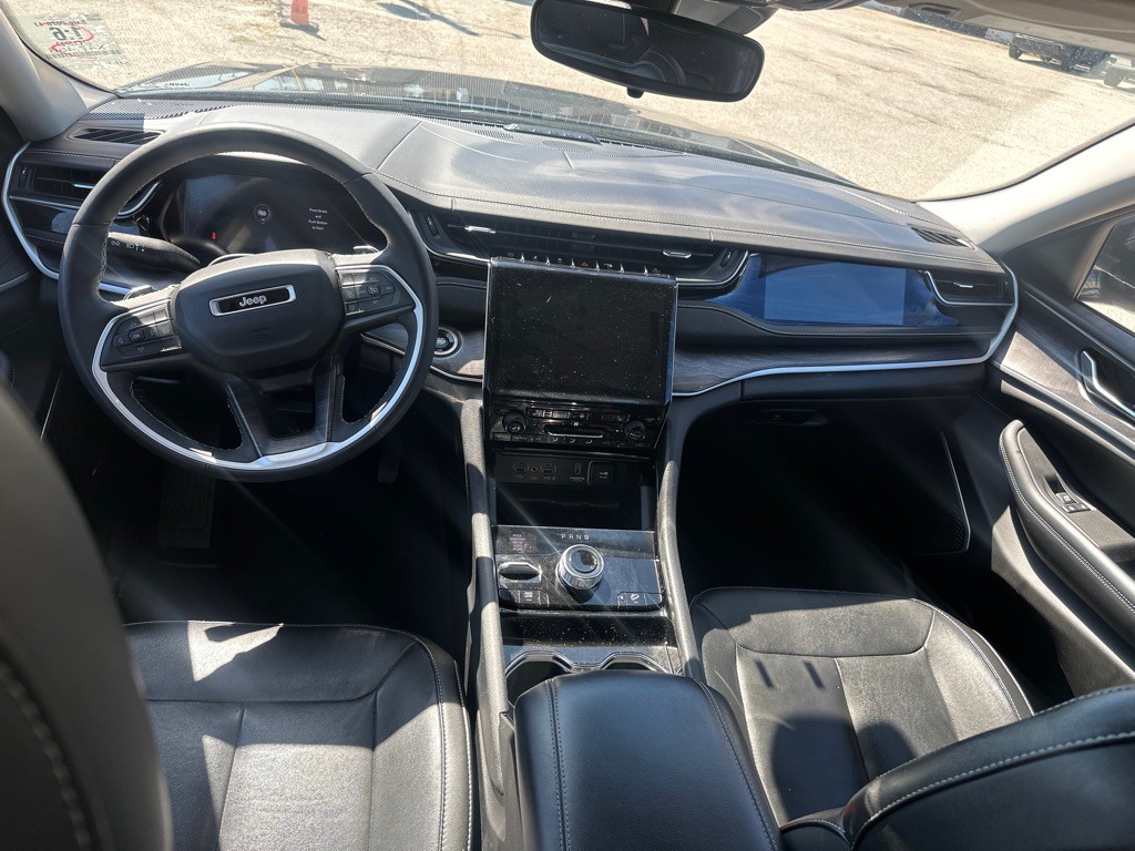 2022 Jeep Grand Cherokee Image 5