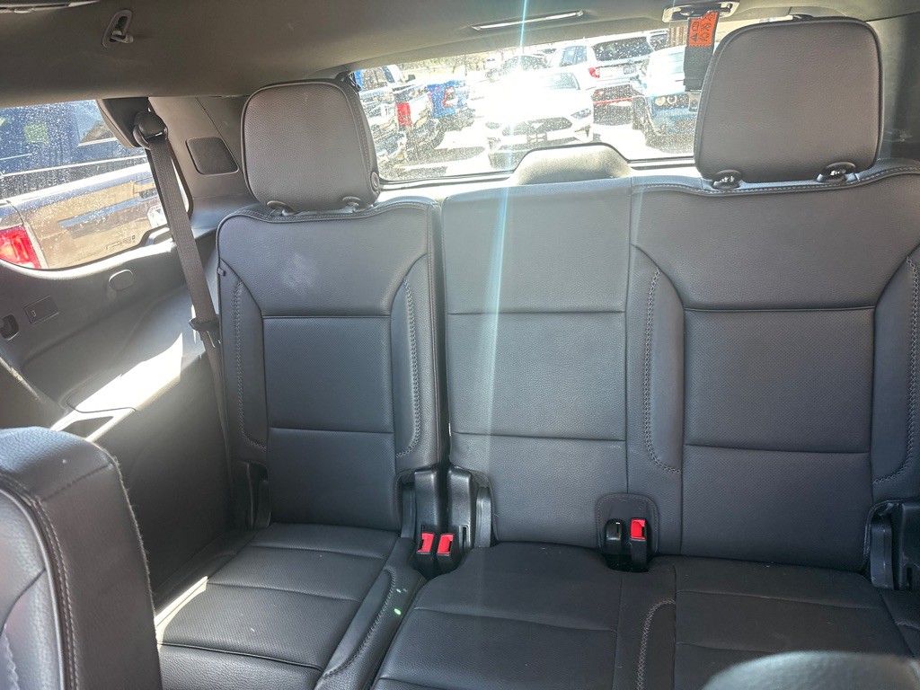 2023 GMC Yukon Image 8