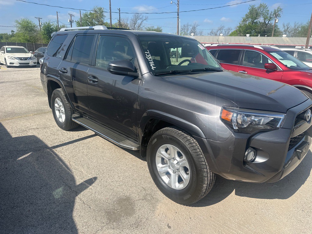 2018 Toyota 4Runner Image 3