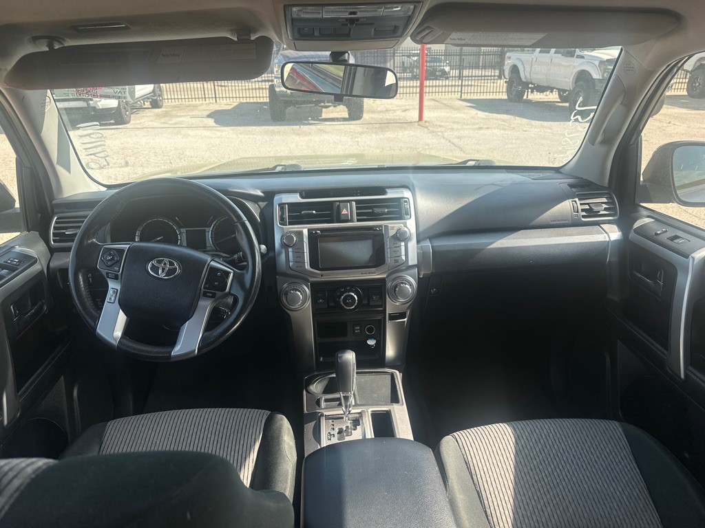 2018 Toyota 4Runner Image 6
