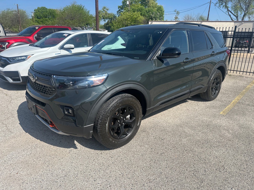 2022 Ford Explorer Image 1
