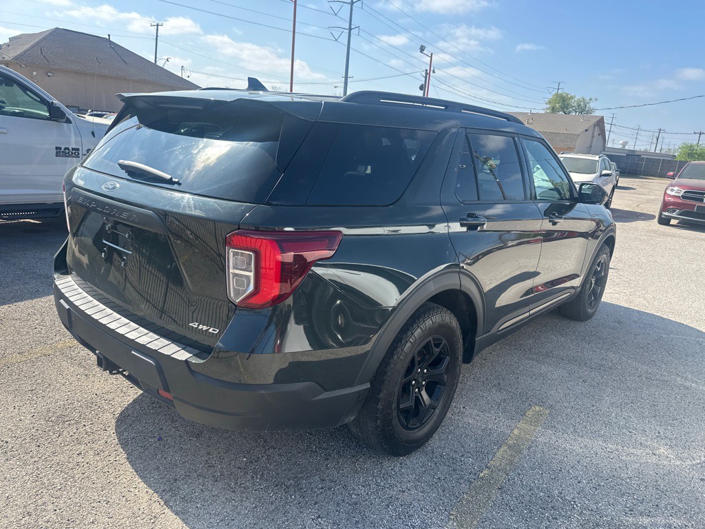 2022 Ford Explorer Image 5