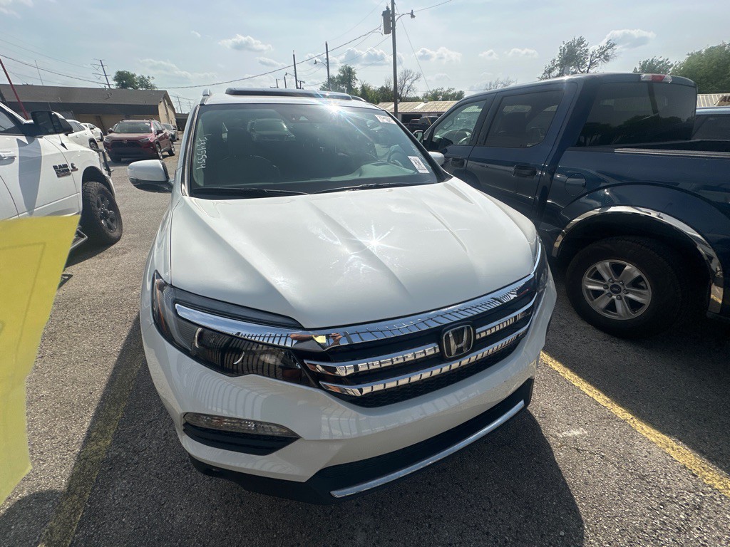 2018 Honda Pilot Image 2