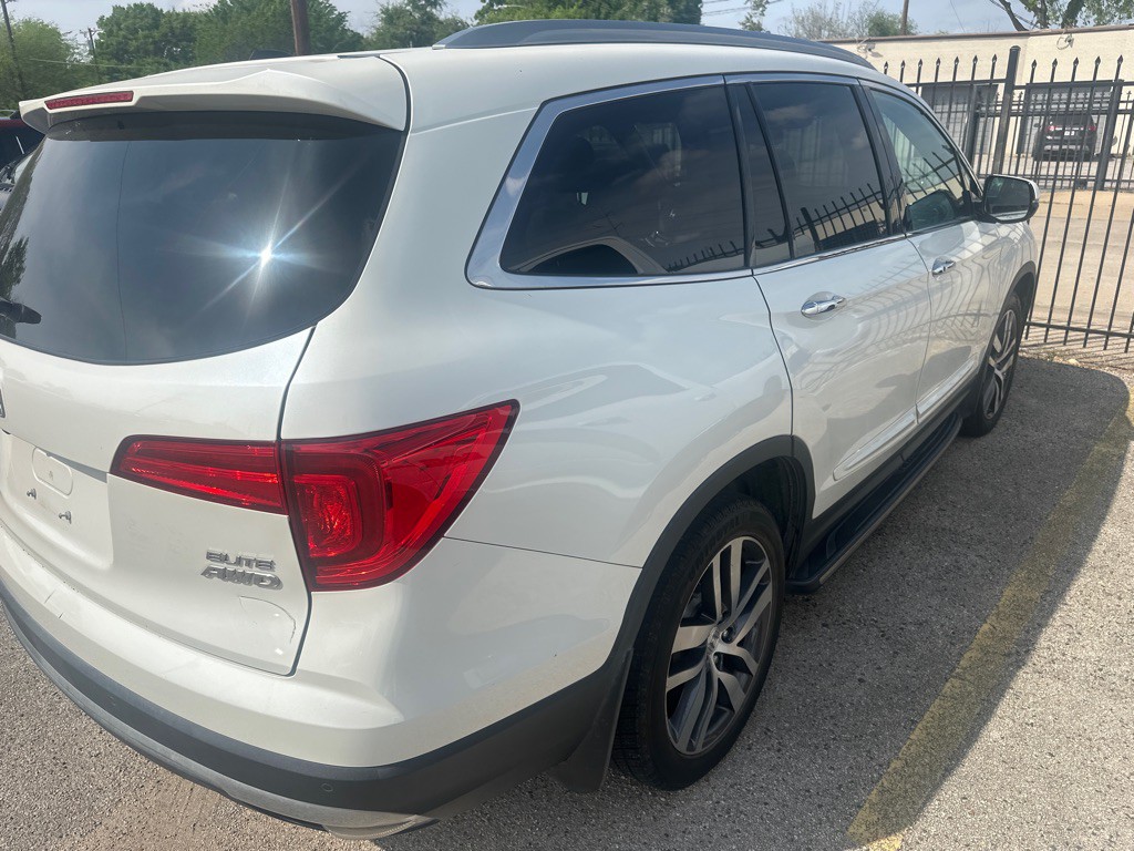 2018 Honda Pilot Image 3