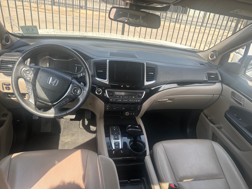 2018 Honda Pilot Image 5