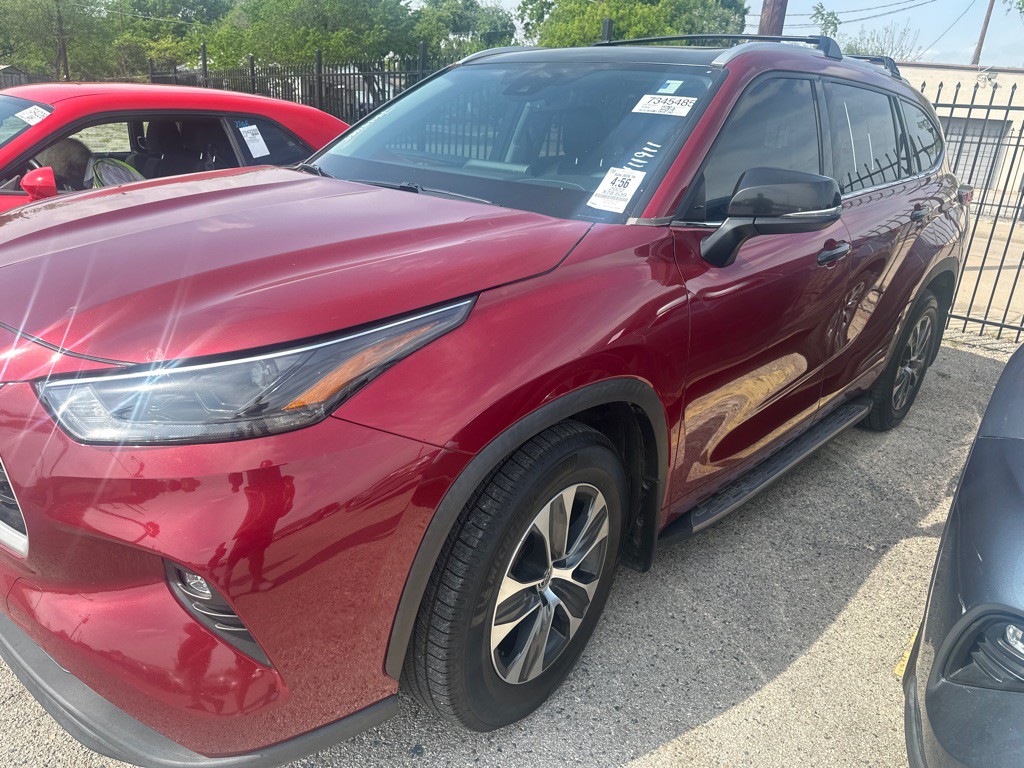 2022 Toyota Highlander Image 2