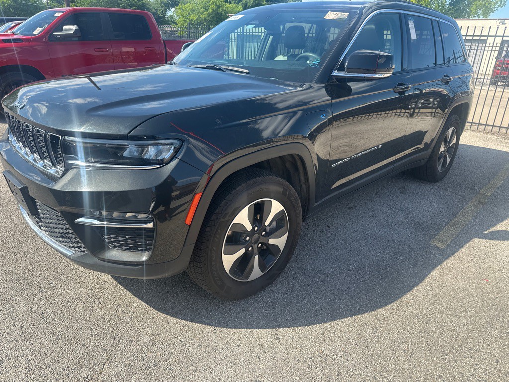 2024 Jeep Grand Cherokee Image 1