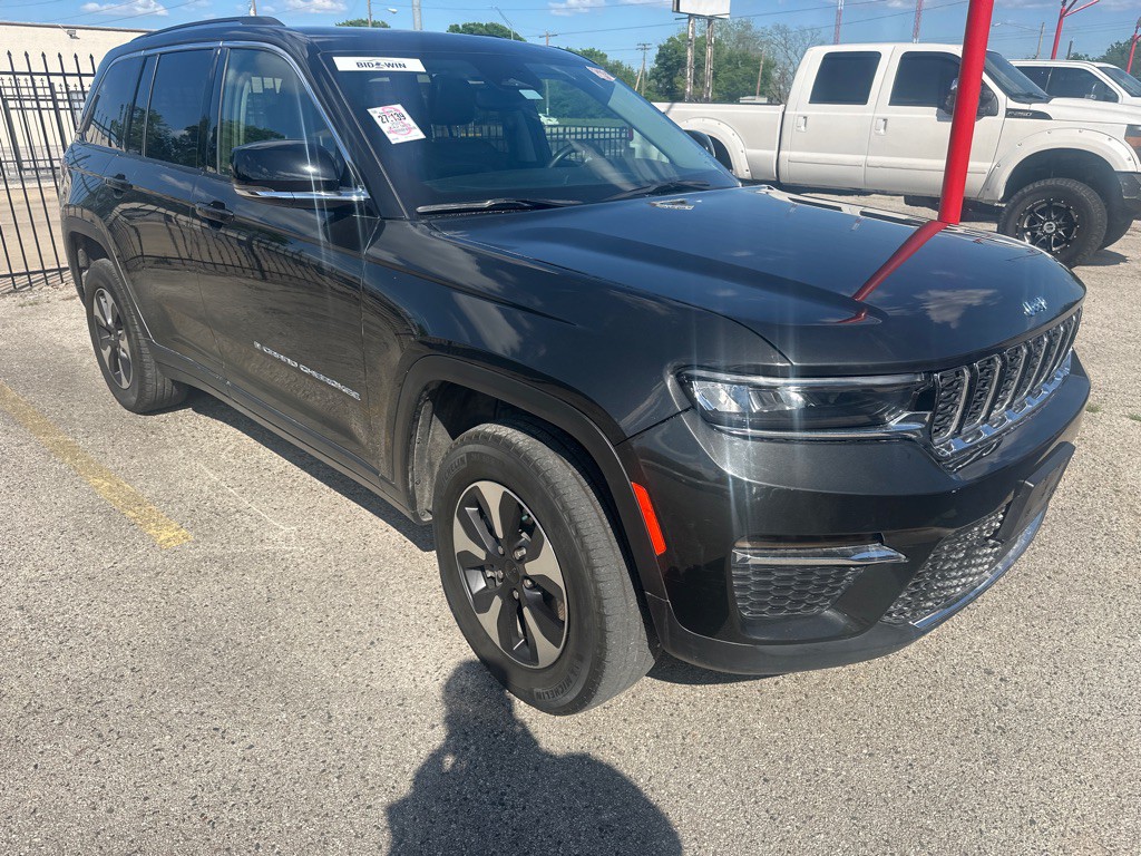 2024 Jeep Grand Cherokee Image 3